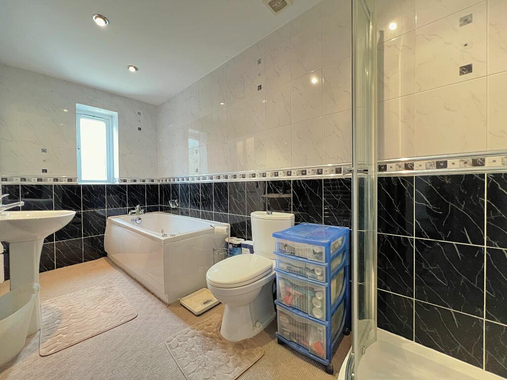 Additional image 16 of Windhill Old Road  Thackley