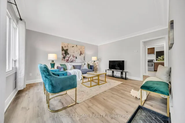 Additional image 30 of 171 Eighth Ave