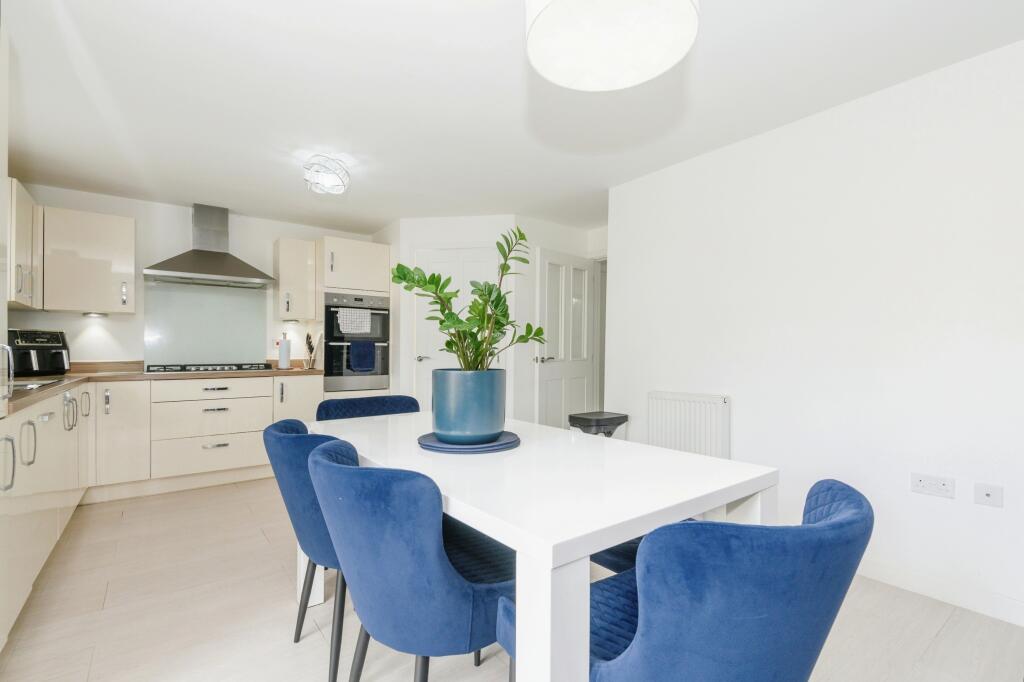 Additional image 5 of Castle Stead Crescent, Bradford, BD13