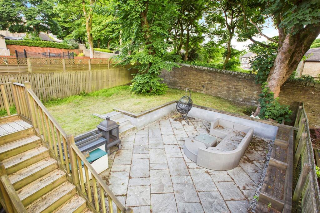 Additional image 16 of Far Hunger Hill Close, Queensbury, Bradford