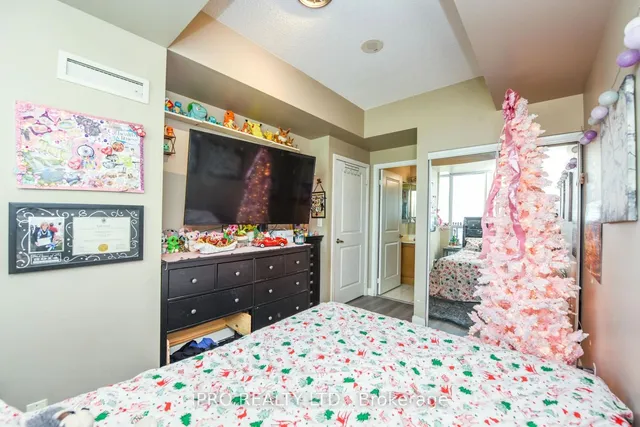 Additional image 19 of 80 Absolute Ave Unit 1301