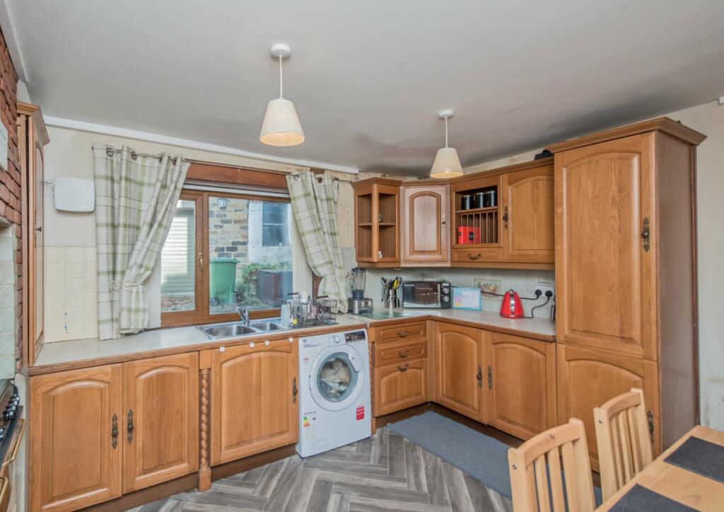 Additional image 5 of Town Street, Birkenshaw, Bradford, West Yorkshire, BD11