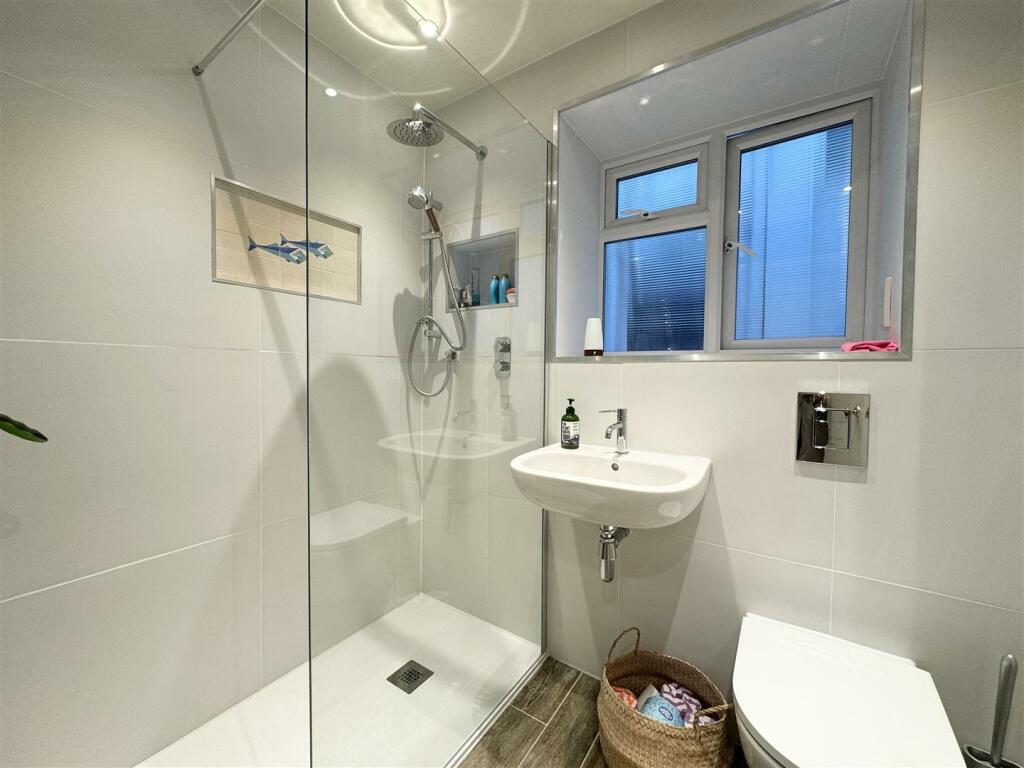 Additional image 8 of Banks Road, Sandbanks