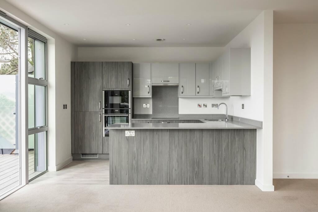 Additional image 17 of 10 Mount Road, Lower Parkstone, Poole, BH14