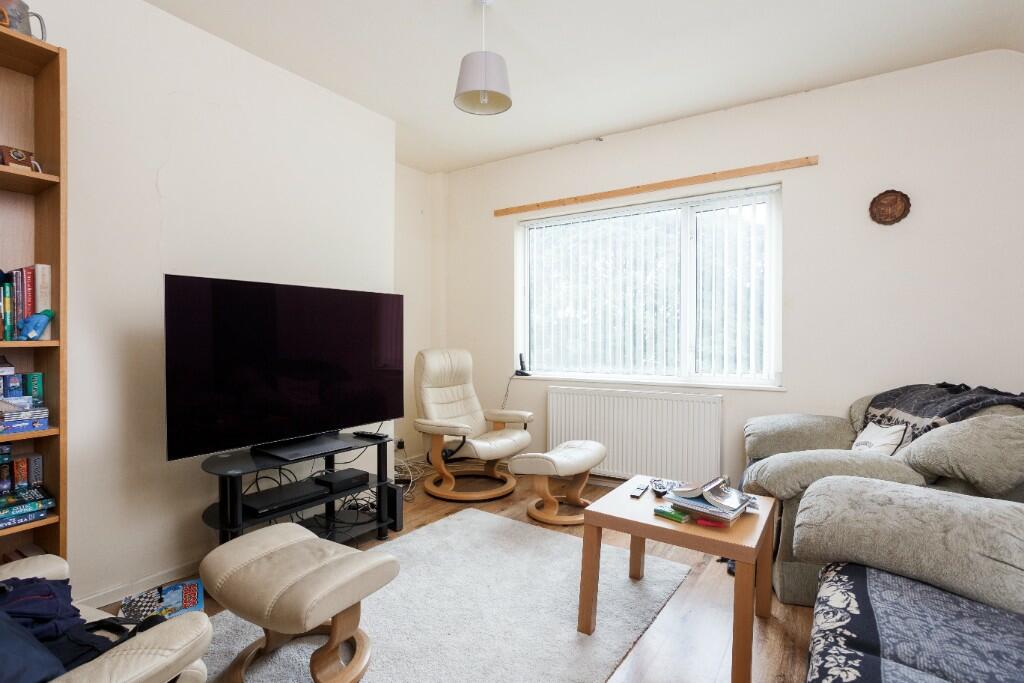 Additional image 7 of Broadstone Way, Bradford, BD4