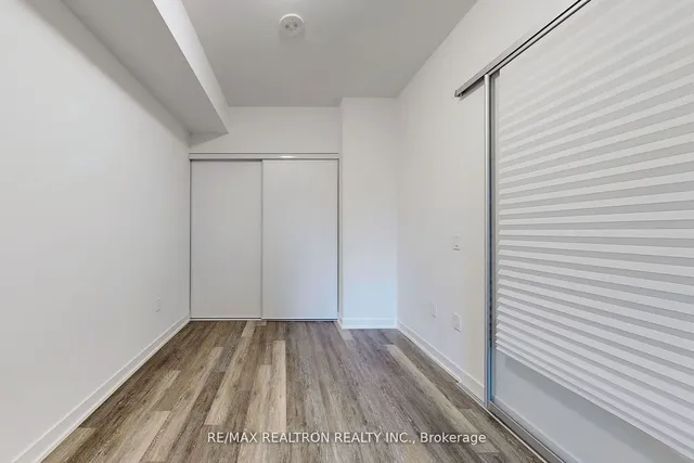 Additional image 10 of 250 Lawrence Ave Unit 501