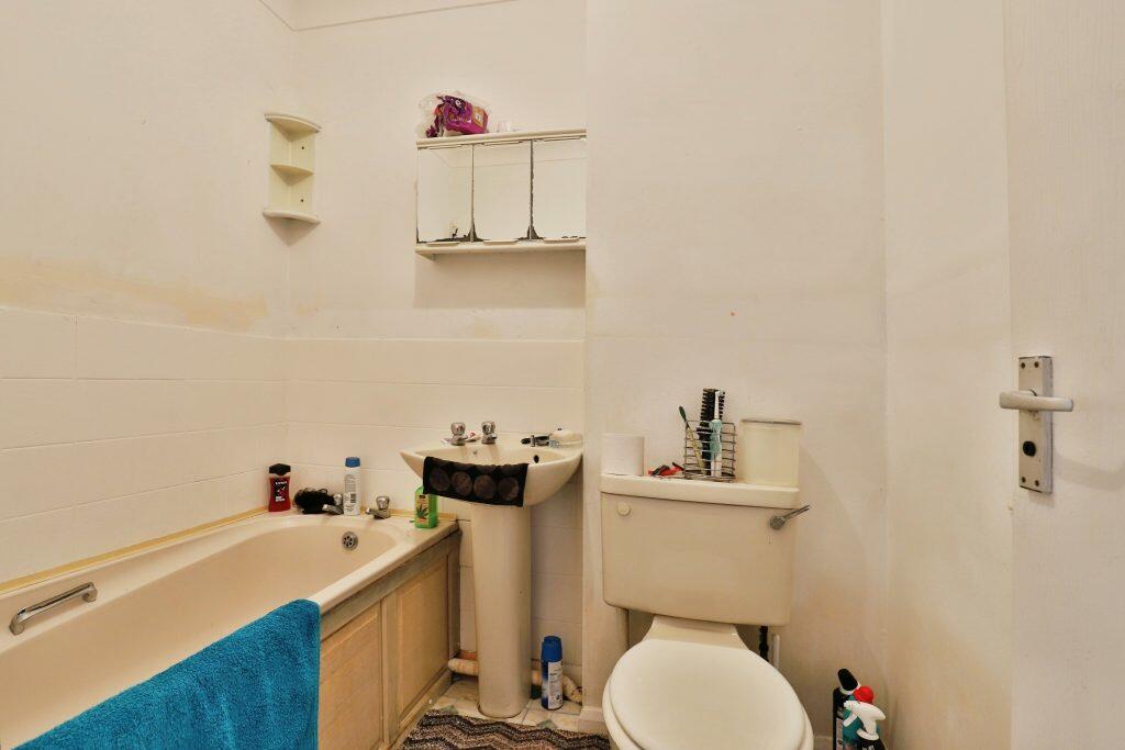 Additional image 7 of Sydling Close, Poole, BH17 8SY