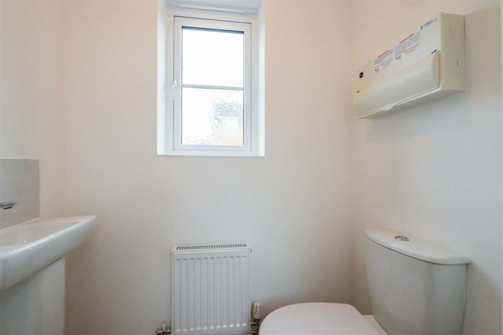 Additional image 8 of Northbeck Grange, Bradford, BD7