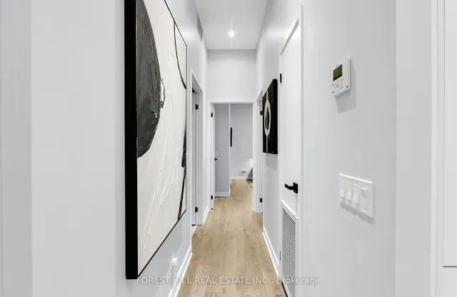 Additional image 3 of 22 Lombard St Unit 203