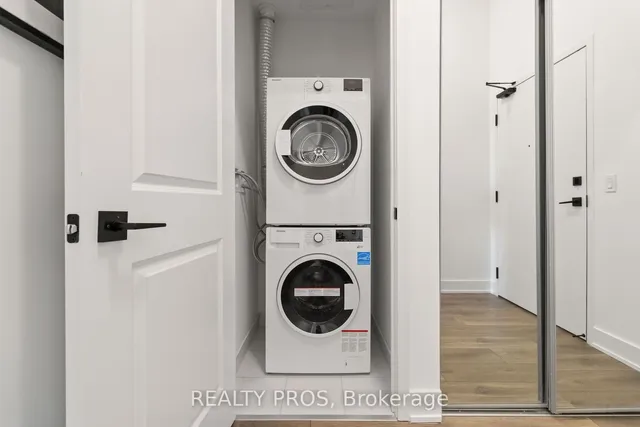 Additional image 10 of 2489 TAUNTON Rd Unit 421