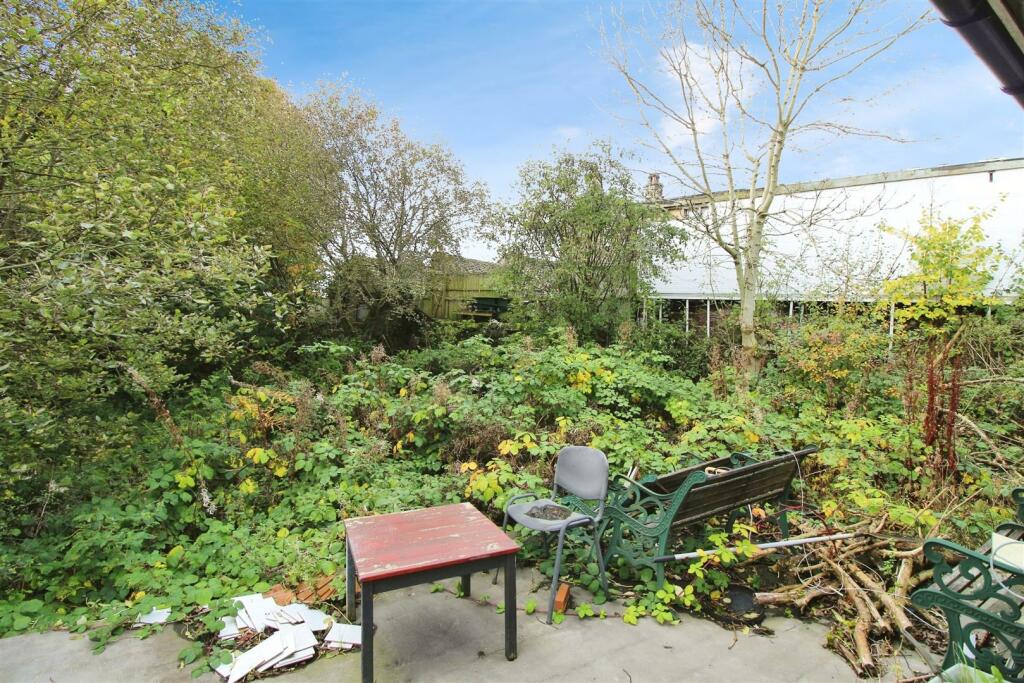 Additional image 5 of Church Street, Buttershaw, Bradford, BD6 2EY