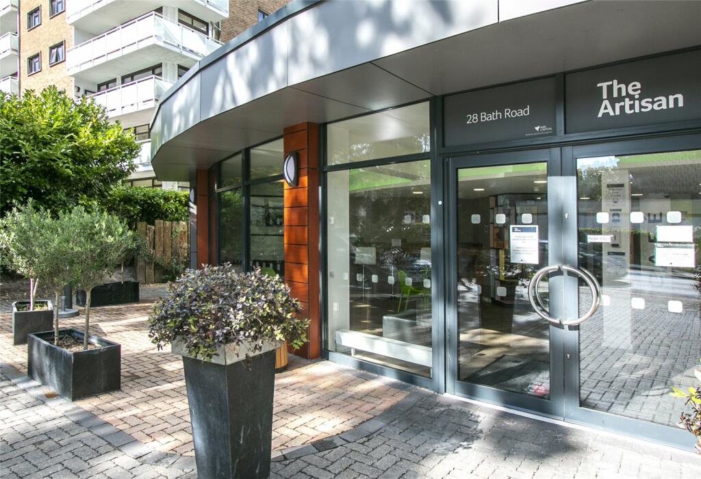 Bath Road, Bournemouth, BH1