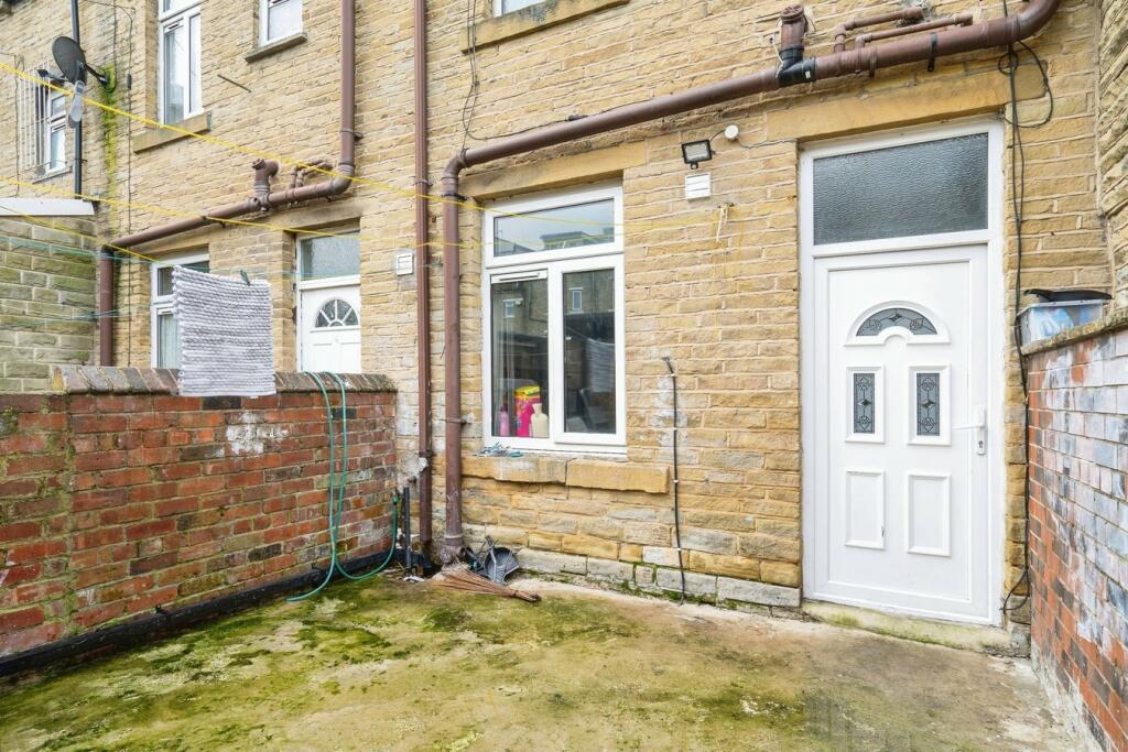 Additional image 15 of Bilton Place, Bradford, BD8