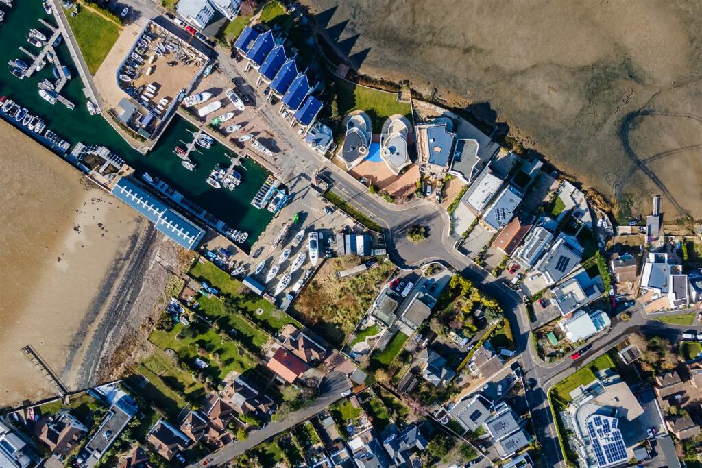 Additional image 22 of Salterns Way, Lilliput