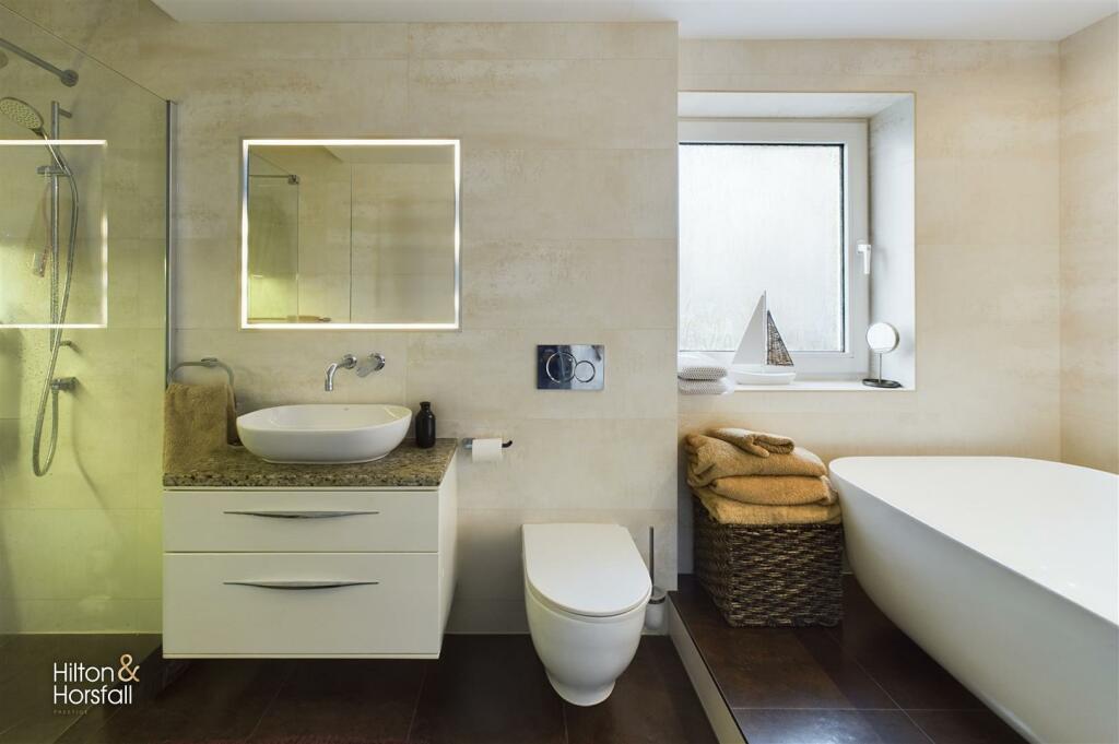 Additional image 17 of Wyndcliffe, Hill Lane, Colne