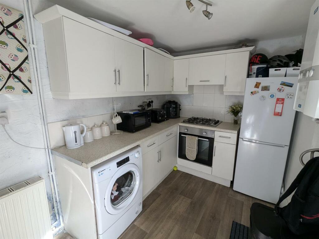 Additional image 23 of 1-11, Laburnum Place Apperley Bridge, Bradford, BD10 0NA