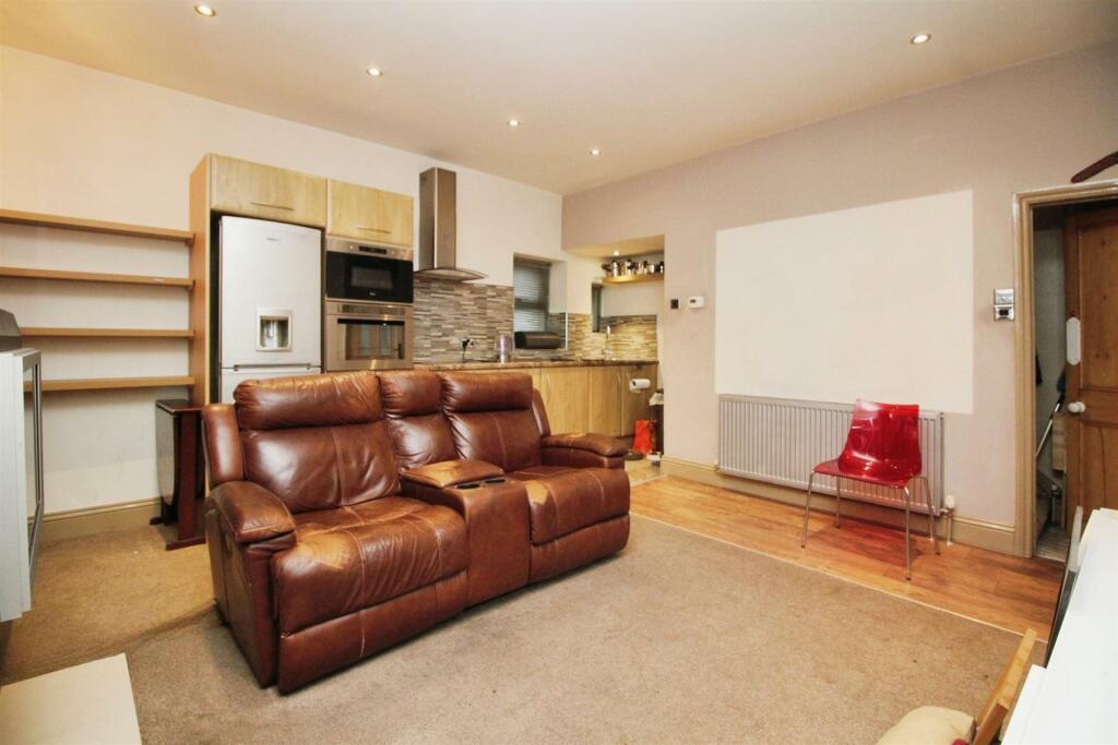 Additional image 2 of Idle Road, Bradford, BD2 4JR