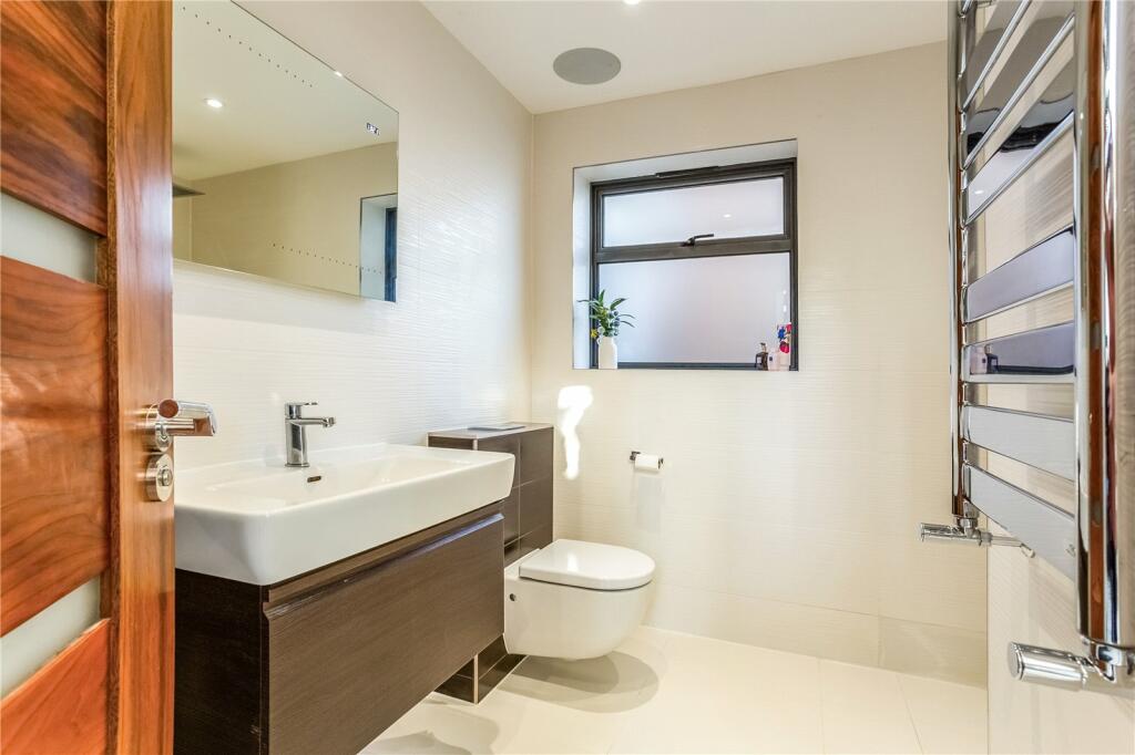 Additional image 17 of Lake Drive, Poole, Dorset, BH15