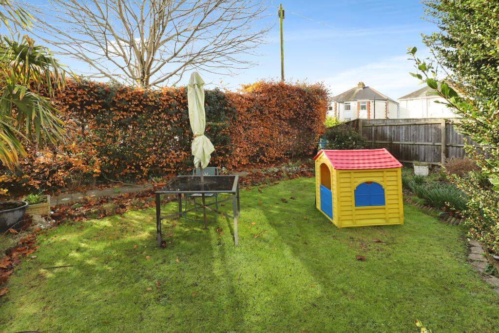 Additional image 15 of Frensham Close, BOURNEMOUTH, Dorset, BH10