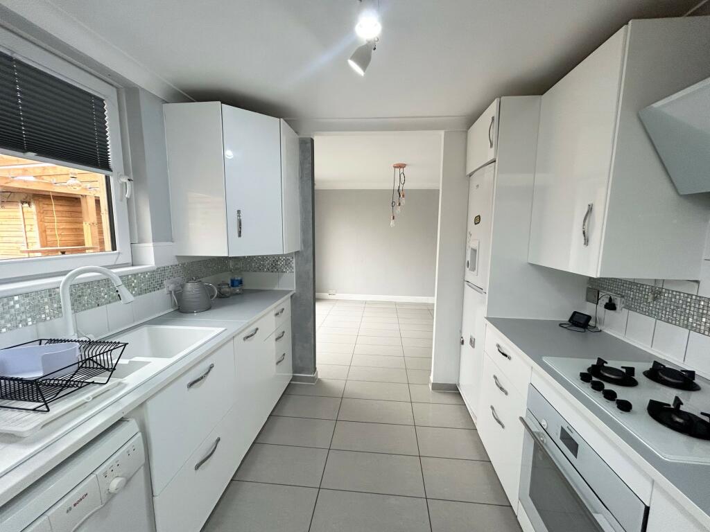 Additional image 5 of The Broadway, Northbourne