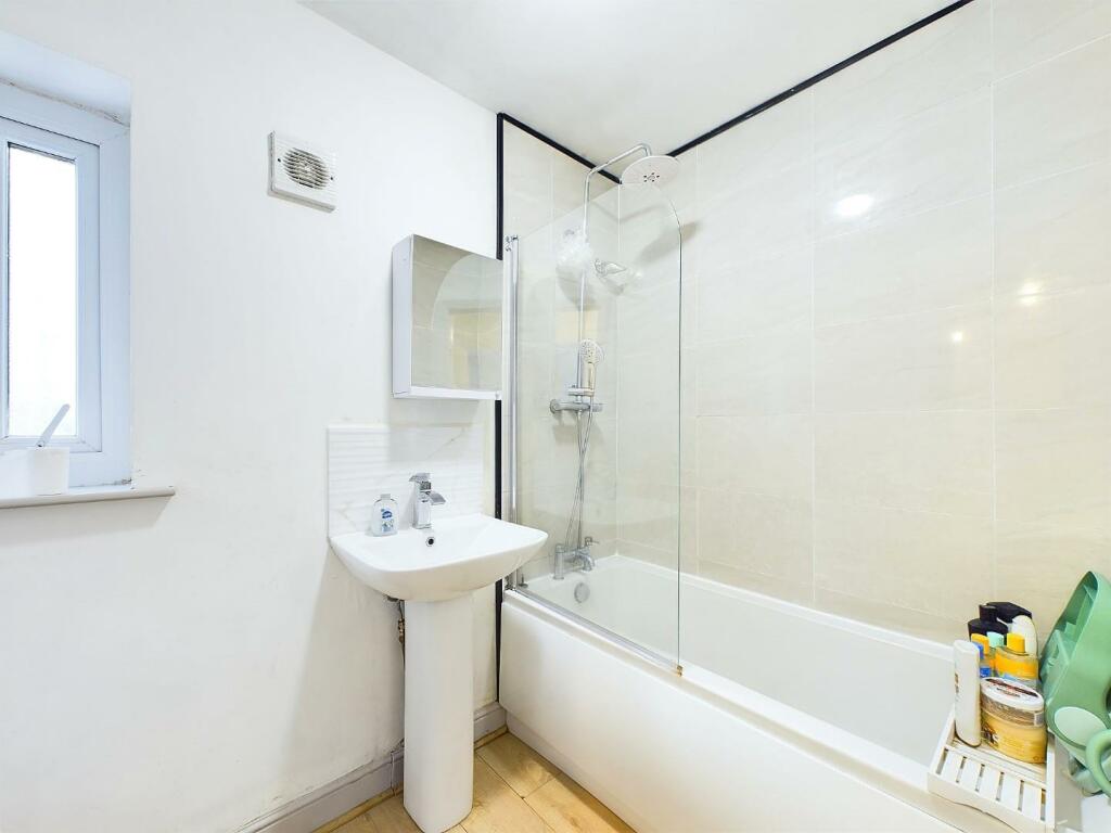 Additional image 10 of Hope Avenue, Shipley