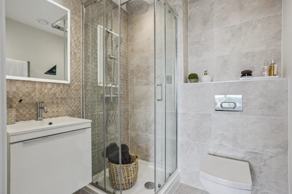 Additional image 10 of Canaway Court