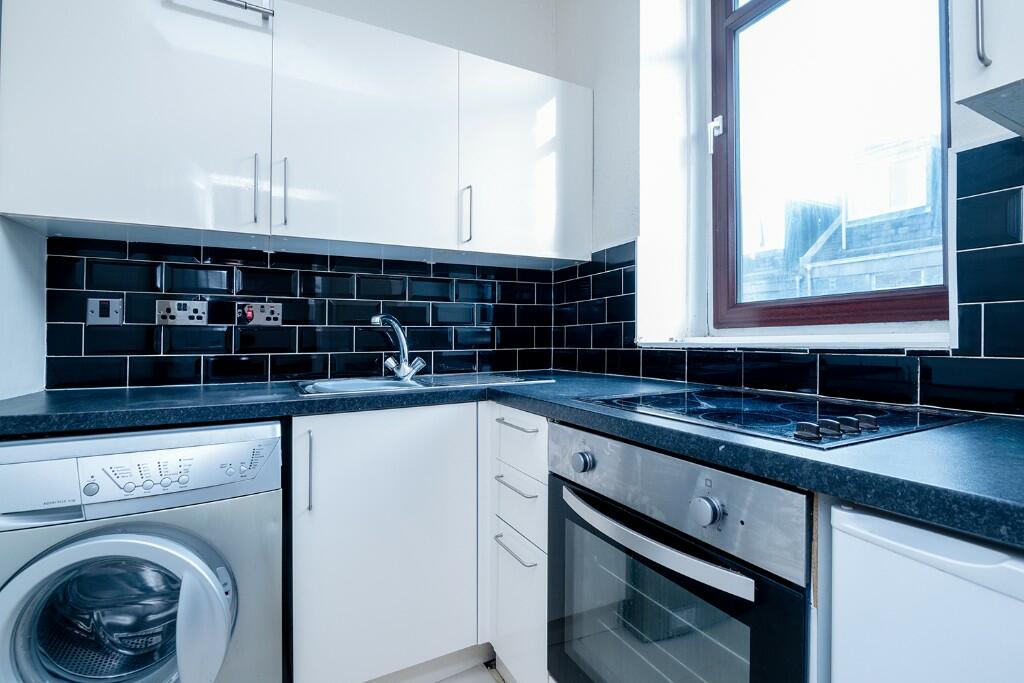 Additional image 4 of Ashvale Place, Aberdeen, AB10