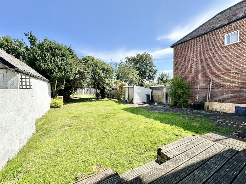 Additional image 11 of Wallisdown Road, Bournemouth