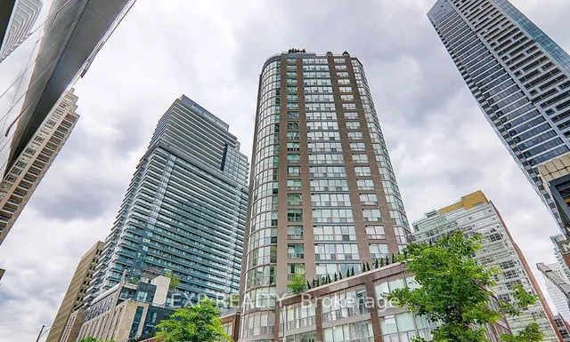 24 Wellesley St Unit 2508