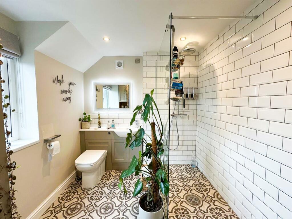 Additional image 21 of Wharfe Court, Silsden