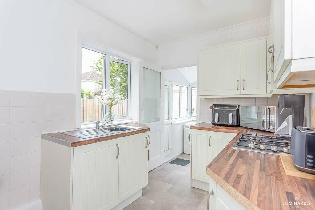 Additional image 7 of Leybourne Avenue, Bournemouth, Dorset, BH10