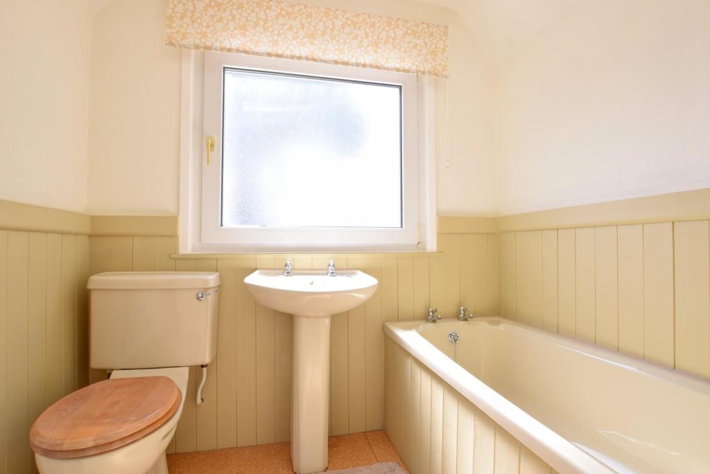 Additional image 20 of Pasture Drive, Foulridge, Colne