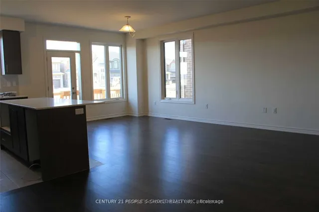 Additional image 6 of 487 Bergamot Ave