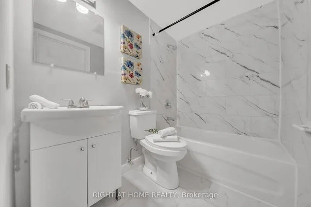 Additional image 10 of 171 Eighth Ave