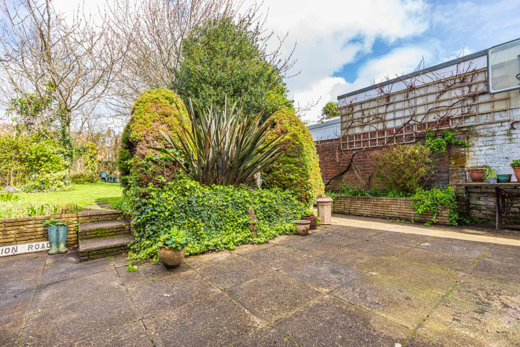 Additional image 23 of Longfleet Road, POOLE, BH15