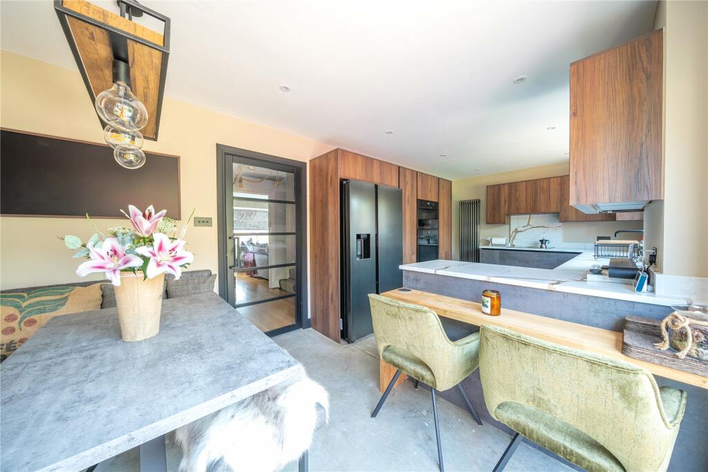 Additional image 4 of Outlands Rise, Apperley Bridge, Bradford, West Yorkshire