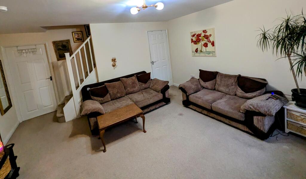 Additional image 15 of Burnham Close, Bradford, BD4