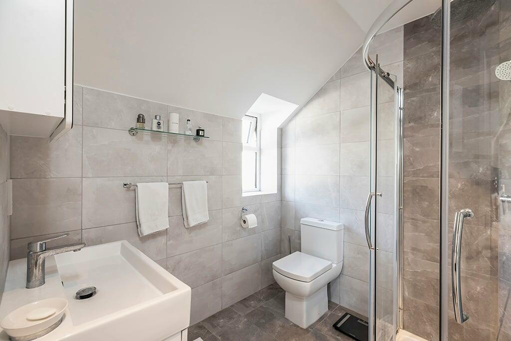 Additional image 16 of Robin Cottage, Glenair Avenue, Lower Parkstone , BH14