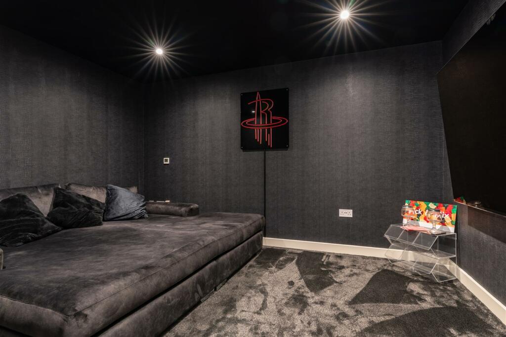 Additional image 12 of Alington Road, Evening Hill