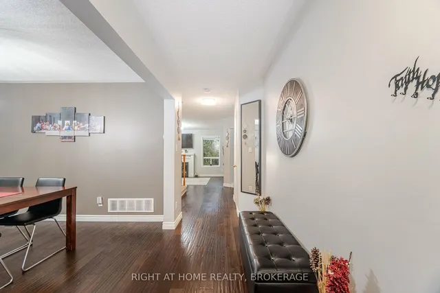 Additional image 3 of 1190 Fox Cres