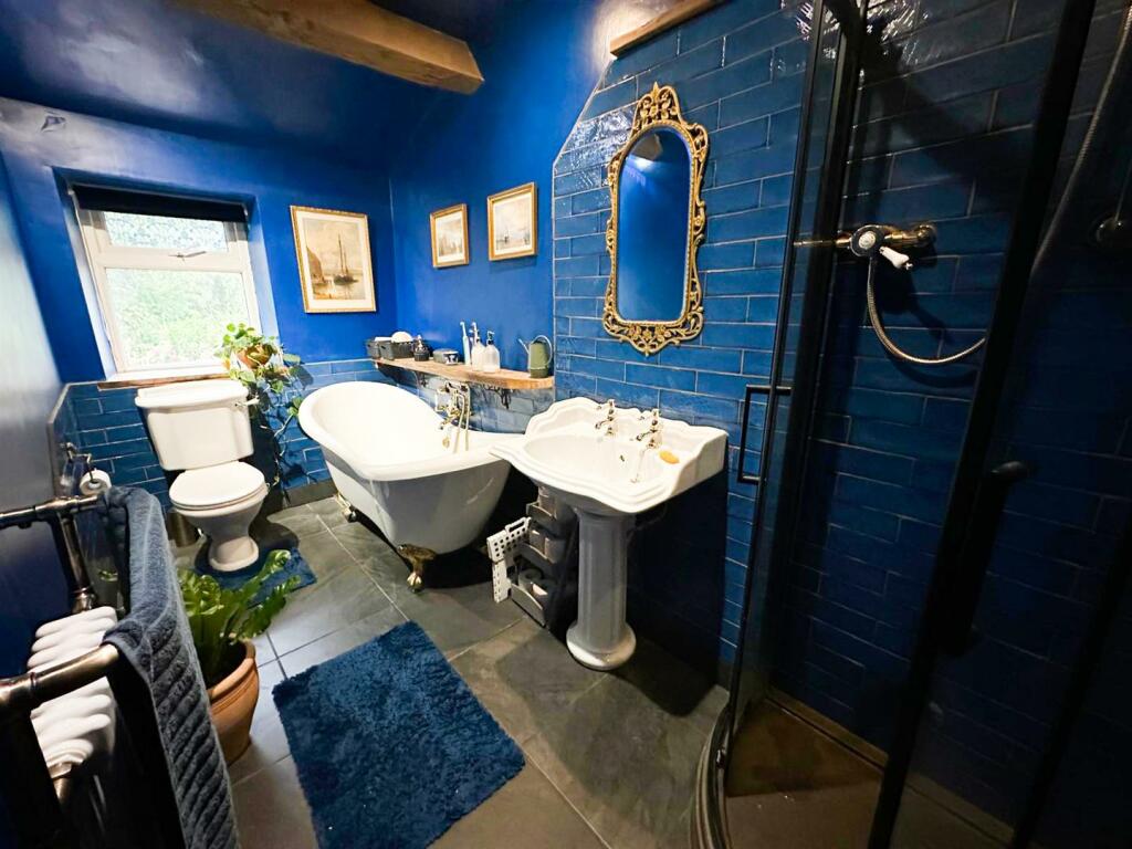 Additional image 24 of Glen Lee Lane, Keighley