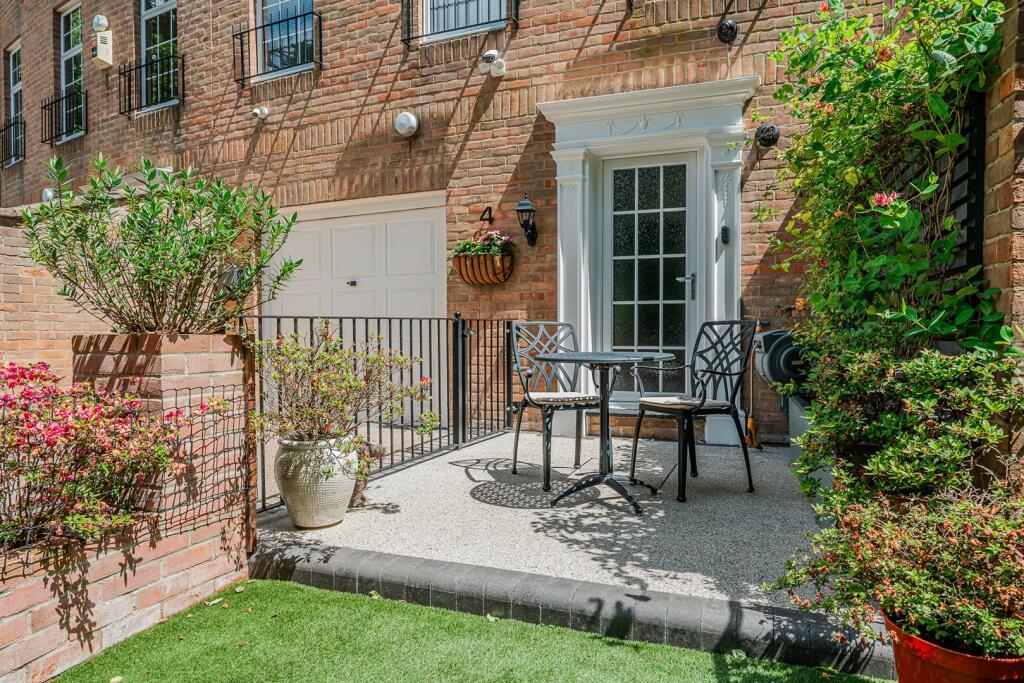 Additional image 5 of Holly Lodge, Lindsay Road