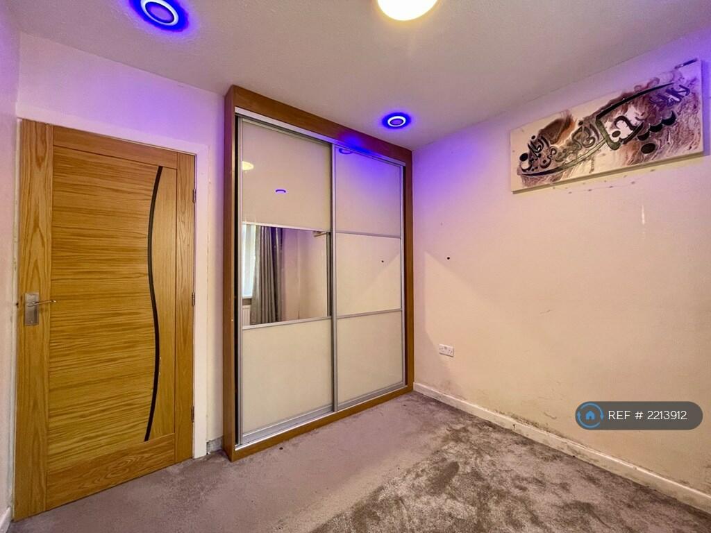 Additional image 10 of Hazel Walk, Bradford, BD9