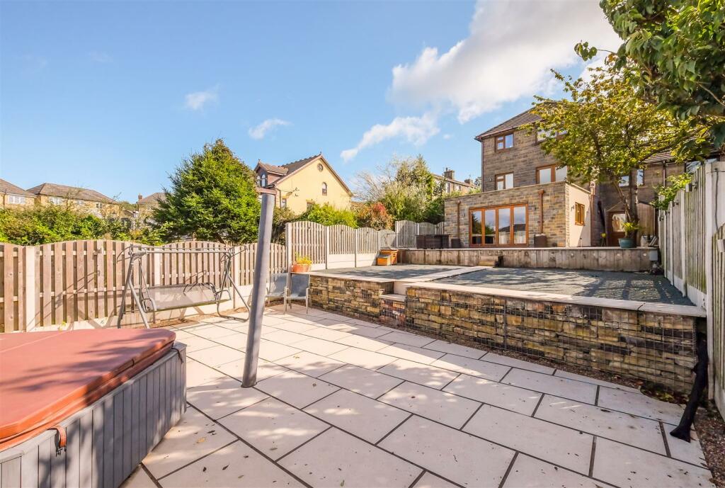 Additional image 39 of Huddersfield Road, Wyke, Bradford