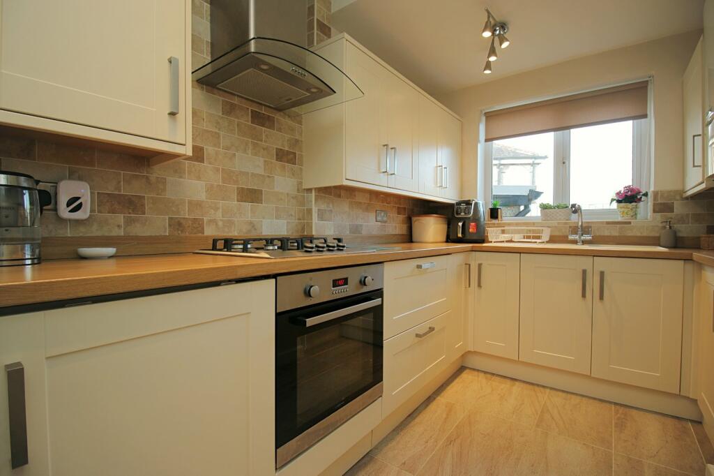 Additional image 8 of Wrose Road, Bradford, BD2