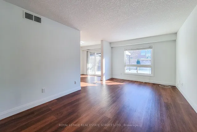 Additional image 8 of 381 Parkvale Dr