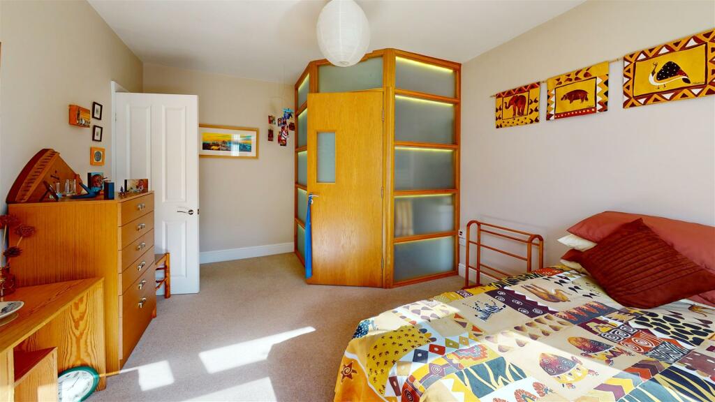 Additional image 18 of Tarn Moor Crescent, Skipton