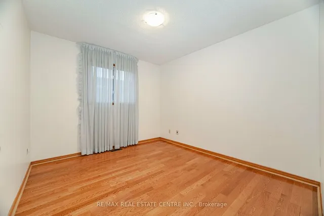 Additional image 21 of 1639 Corkstone Gl