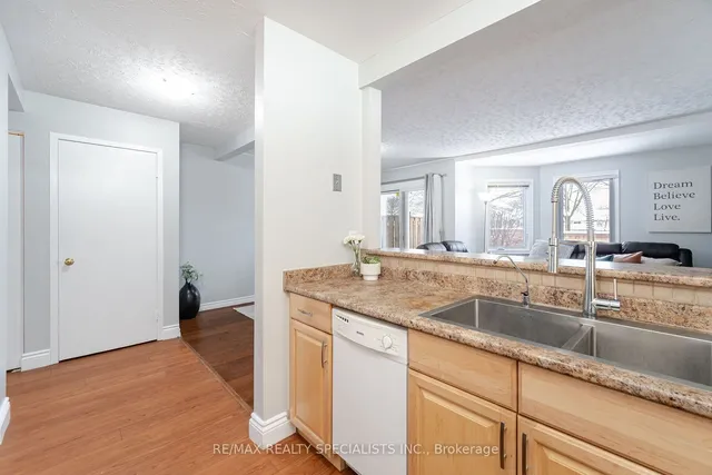 Additional image 9 of 205 Highland Cres Unit 11