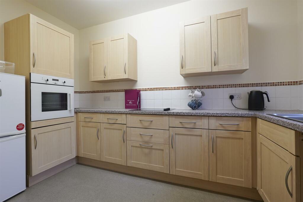 Additional image 7 of Baldwin Lane, Clayton, Bradford